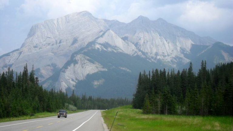 Kanada – Jasper Nemzeti ParkMiette Hot Springs – Ashlar Ridge – Chimney Route(5.7+ 450m trad)